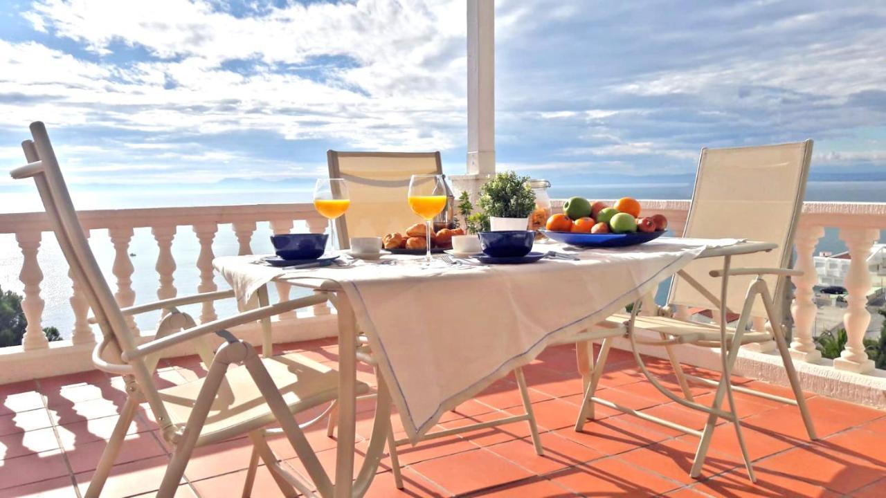 Amazing Seaview Apartment With Terrace & Parking - Casa Artevida Roses Kültér fotó