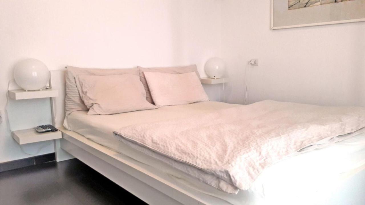 Amazing Seaview Apartment With Terrace & Parking - Casa Artevida Roses Kültér fotó